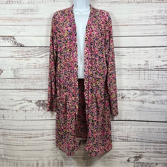 Logo By Lori Goldstein Sweaters - LOGO Lori Goldstein Pink Animal Print Open Cardigan